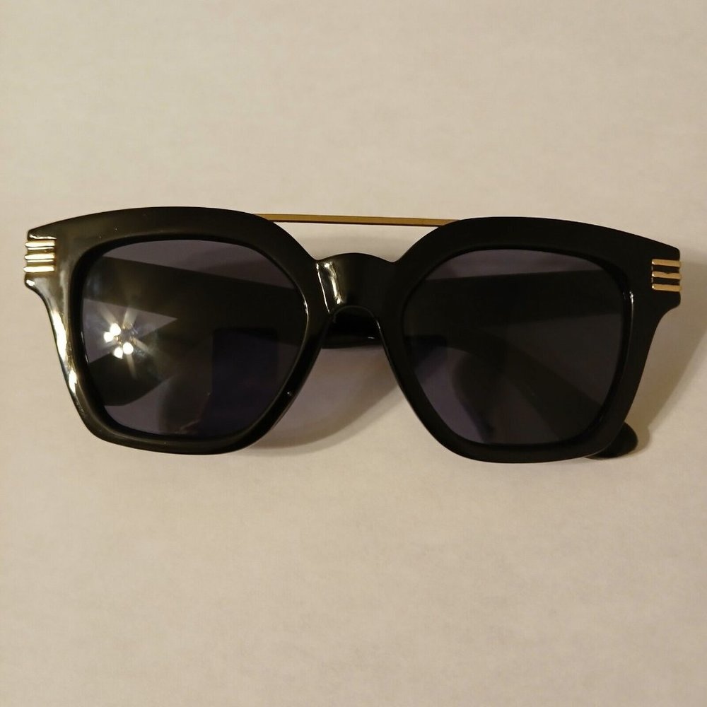 Vox Women Casual Black Sunglasses Gold Tone Accents 66034 UV400